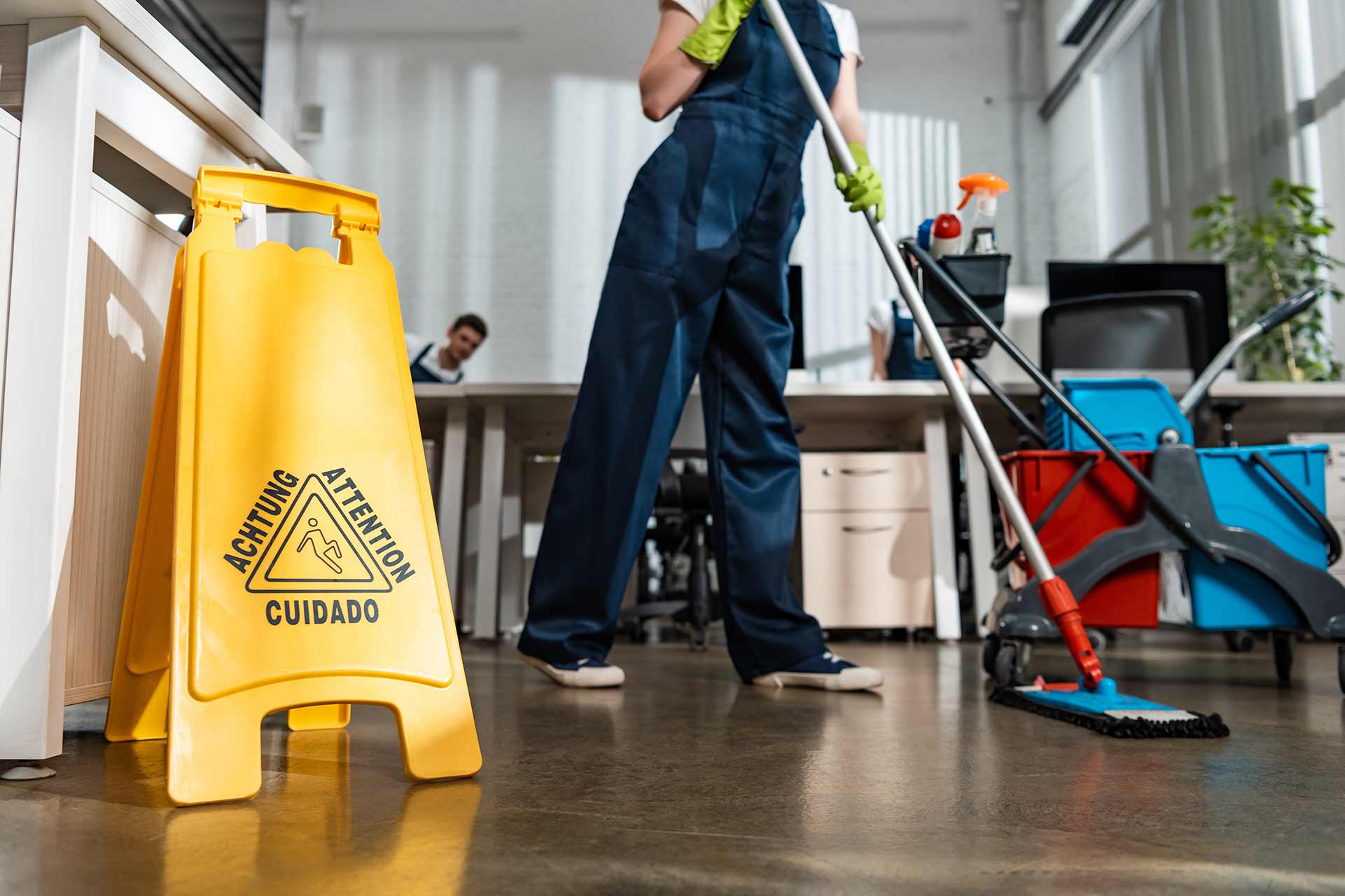 Deep cleaning services for homes
